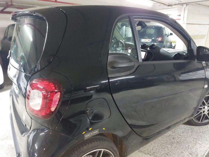 Photo 22 VIN: WME4533621K279733 - SMART FORTWO COUPE 