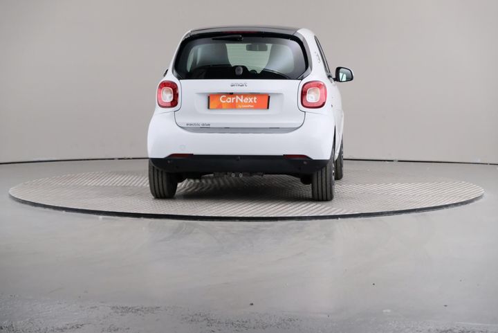 Photo 5 VIN: WME4533911K257421 - SMART FORTWO COUPE 