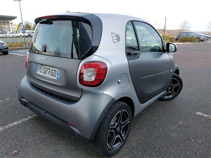 Photo 3 VIN: WME4533911K281383 - SMART FORTWO COUPE 