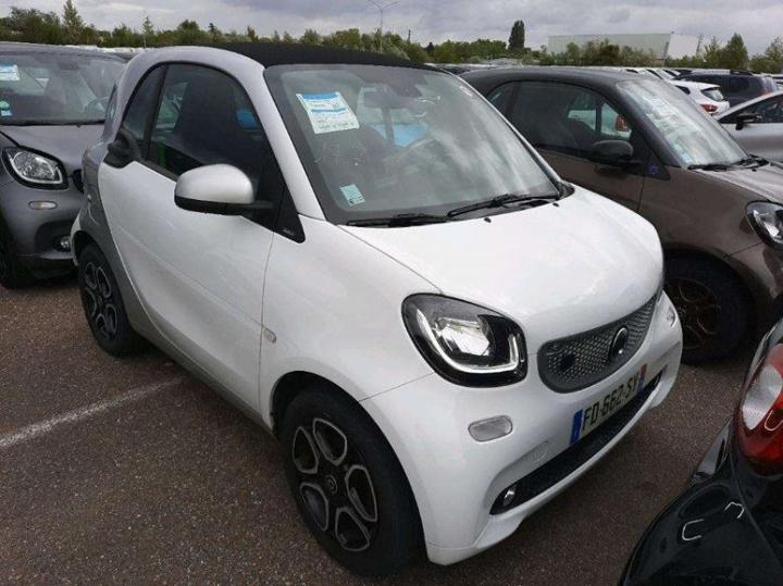 Photo 17 VIN: WME4533911K326707 - SMART FORTWO 