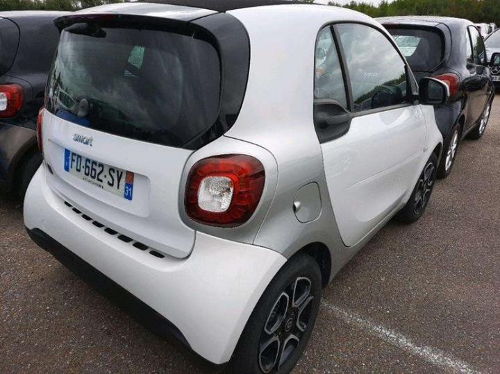 Photo 18 VIN: WME4533911K326707 - SMART FORTWO 