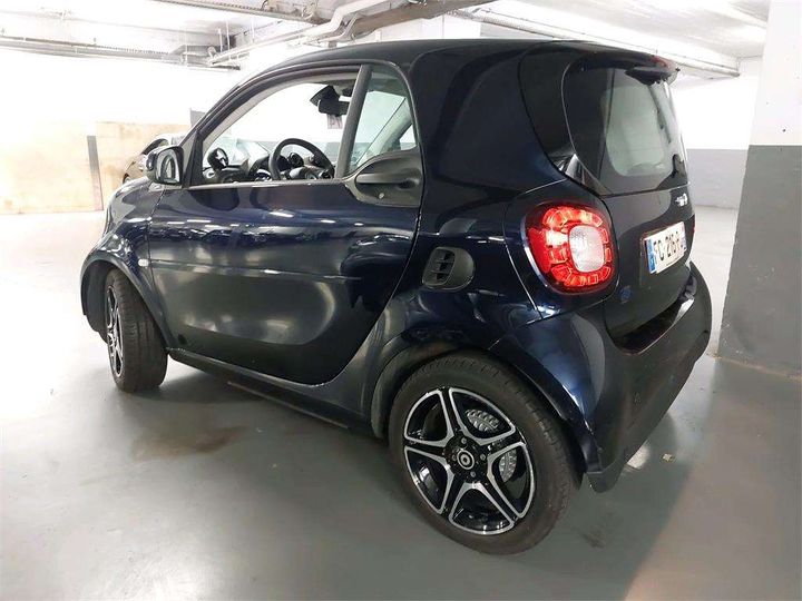 Photo 3 VIN: WME4533911K328309 - SMART FORTWO COUPE 