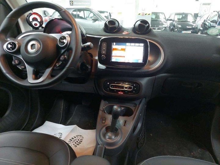 Photo 21 VIN: WME4533911K355217 - SMART FORTWO COUPE 