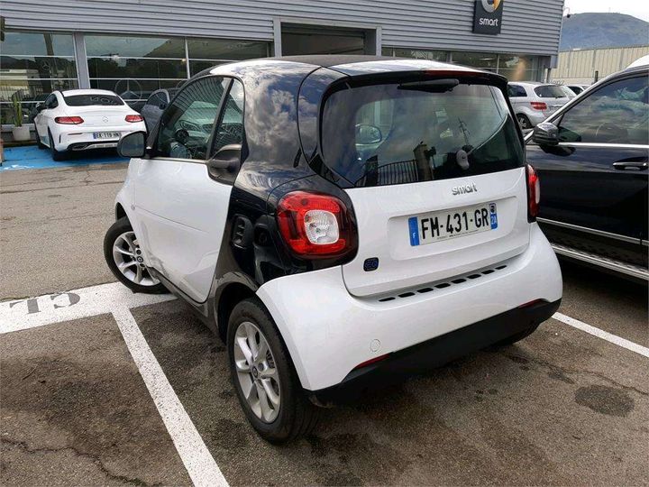 Photo 2 VIN: WME4533911K364975 - SMART FORTWO COUPE 