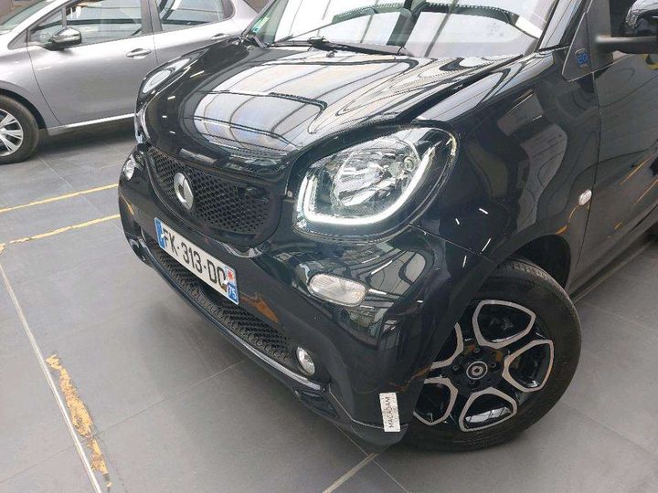 Photo 18 VIN: WME4533911K366963 - SMART FORTWO COUPE 