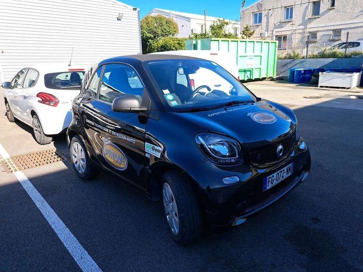 Photo 24 VIN: WME4533911K377453 - SMART FORTWO COUPE 