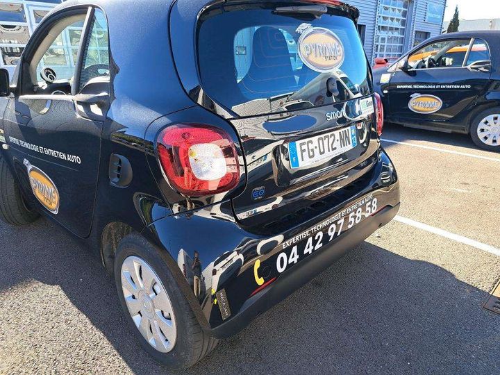 Photo 28 VIN: WME4533911K377453 - SMART FORTWO COUPE 