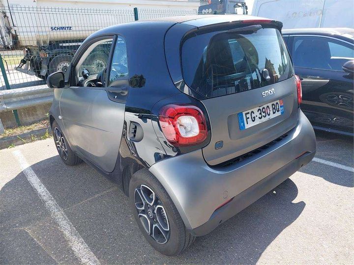 Photo 2 VIN: WME4533911K377474 - SMART FORTWO COUPE 