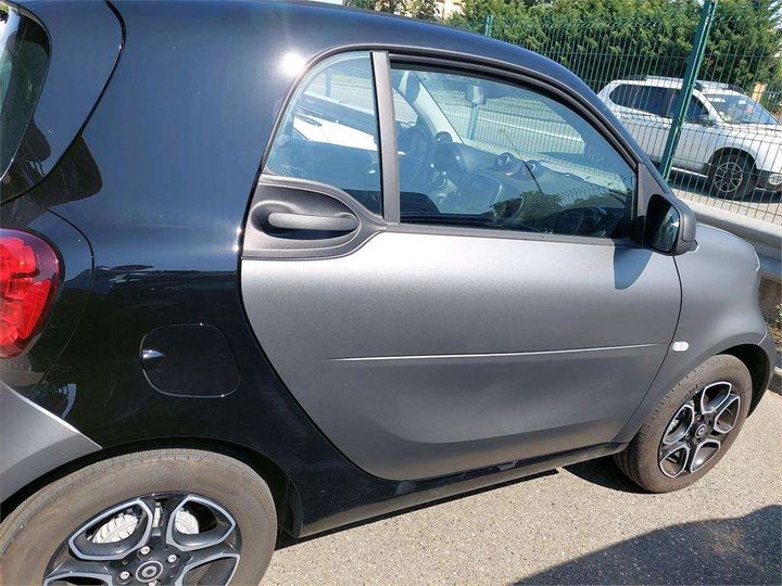 Photo 27 VIN: WME4533911K377474 - SMART FORTWO COUPE 