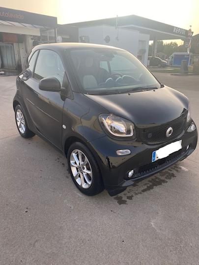 Photo 0 VIN: WME4533911K379981 - SMART FORTWO CITY CAR 