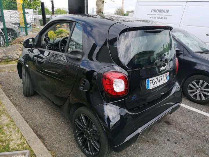 Photo 13 VIN: WME4533911K381217 - SMART FORTWO COUPE 