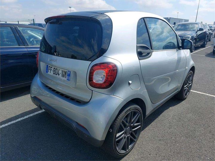 Photo 3 VIN: WME4533911K381906 - SMART FORTWO COUPE 