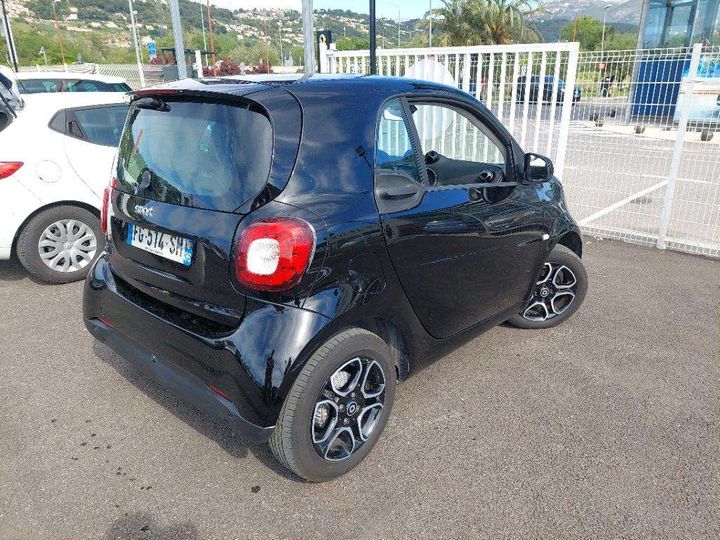 Photo 3 VIN: WME4533911K383908 - SMART FORTWO COUPE 