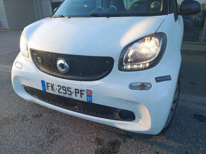 Photo 32 VIN: WME4533911K384144 - SMART FORTWO COUPE 