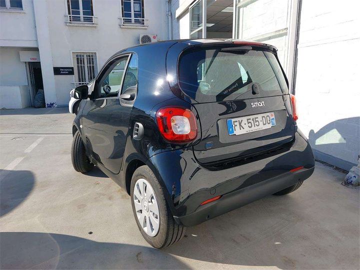 Photo 2 VIN: WME4533911K399075 - SMART FORTWO COUPE 