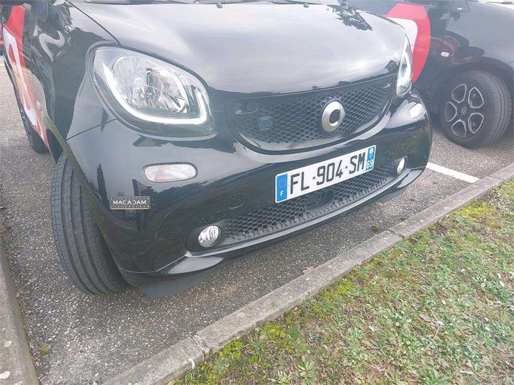 Photo 24 VIN: WME4533911K400422 - SMART FORTWO COUPE 