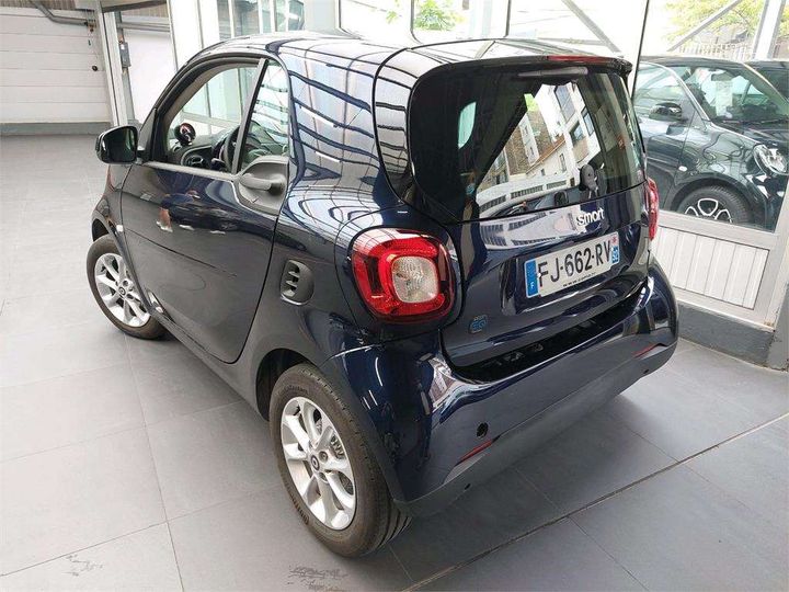 Photo 2 VIN: WME4533911K405709 - SMART FORTWO COUPE 