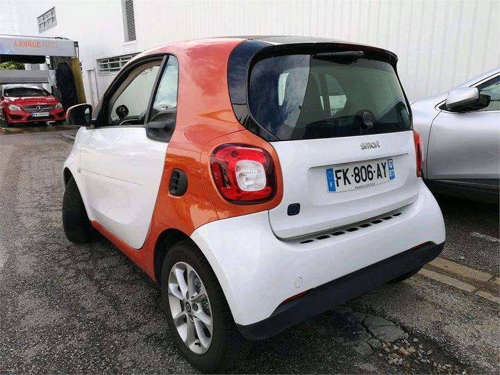 Photo 3 VIN: WME4533911K411024 - SMART FORTWO COUPE 