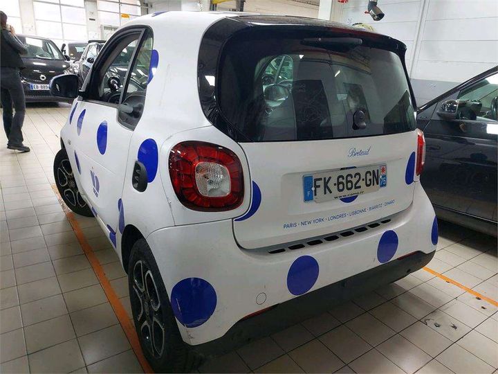 Photo 2 VIN: WME4533911K412441 - SMART FORTWO COUPE 