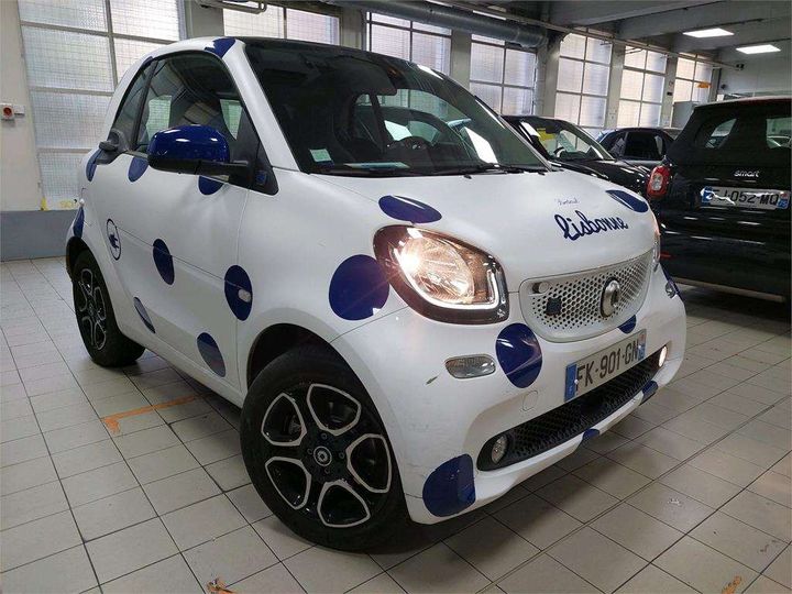 Photo 30 VIN: WME4533911K412484 - SMART FORTWO COUP 