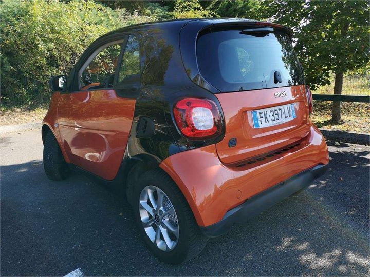 Photo 2 VIN: WME4533911K413088 - SMART FORTWO COUPE 