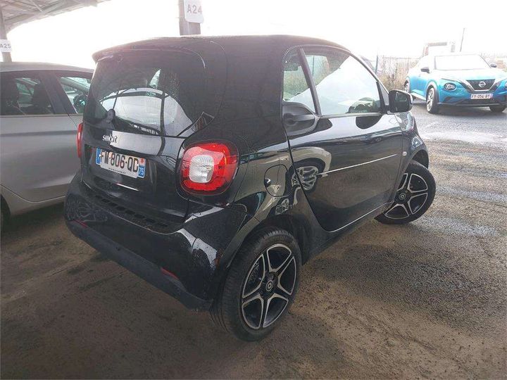 Photo 3 VIN: WME4533911K415787 - SMART FORTWO COUPE 