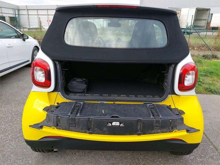 Photo 14 VIN: WME4534421K210467 - SMART FORTWO CABRIOLET 