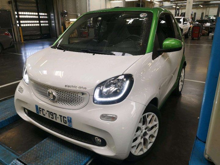 Photo 1 VIN: WME4534911K223696 - SMART FORTWO CABRIOLET 