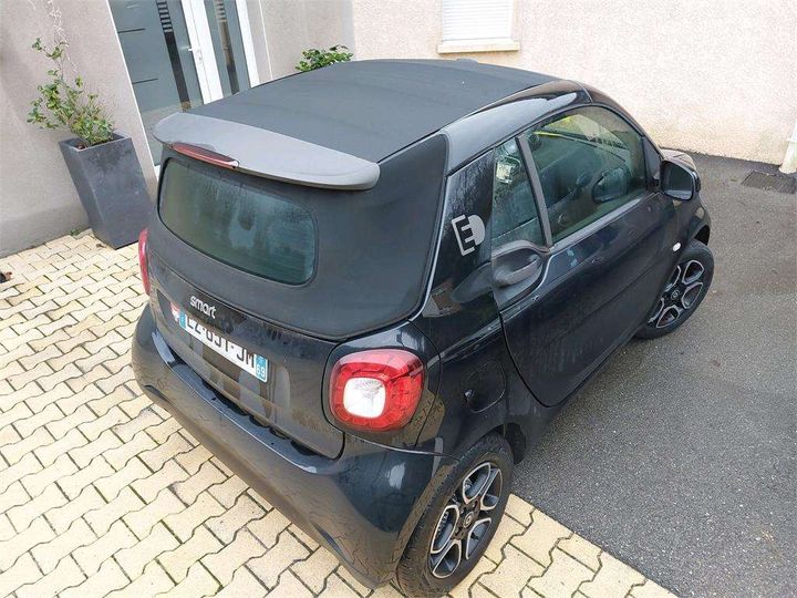 Photo 17 VIN: WME4534911K258816 - SMART FORTWO CABRIOLET 