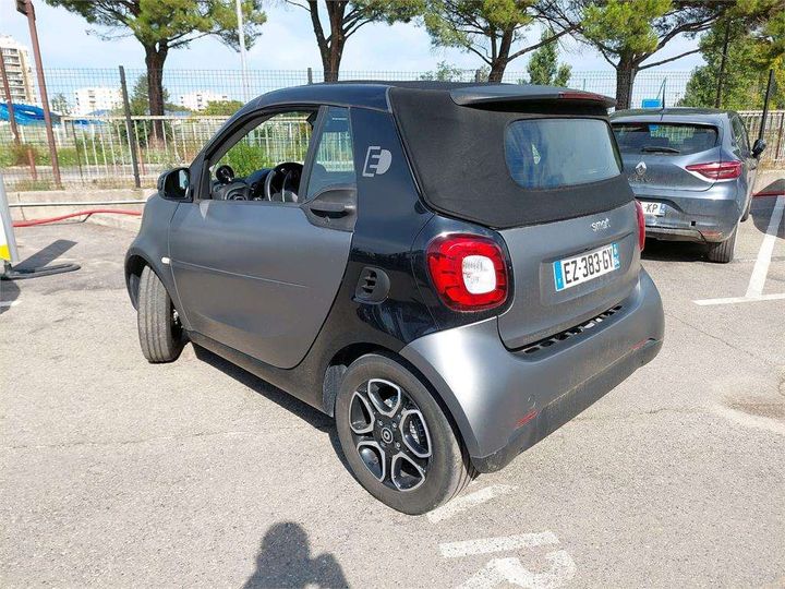 Photo 4 VIN: WME4534911K258953 - SMART FORTWO CABRIOLET 