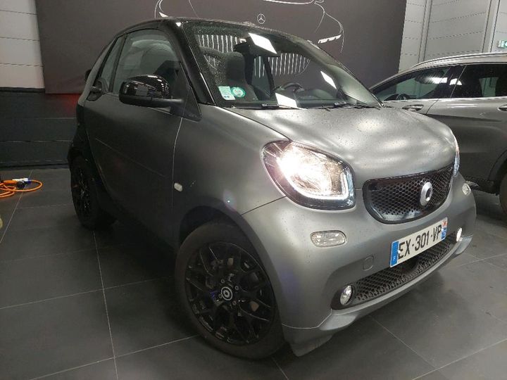 Photo 2 VIN: WME4534911K269963 - SMART FORTWO 