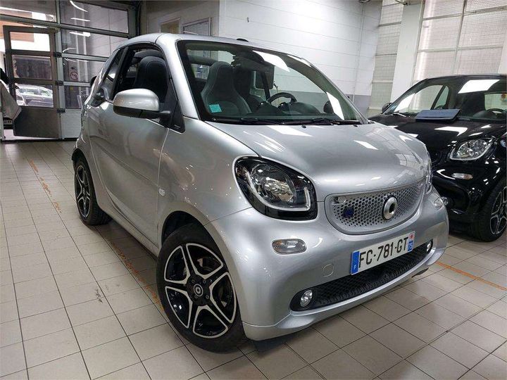 Photo 19 VIN: WME4534911K326332 - SMART FORTWO CABRIOLET 