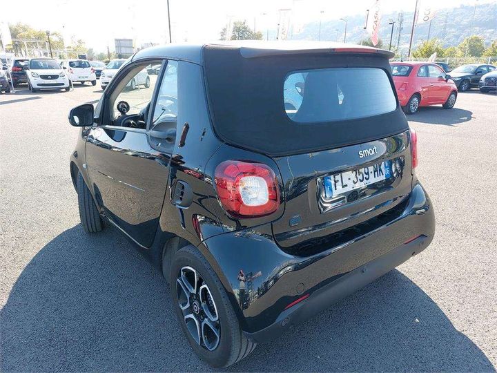 Photo 2 VIN: WME4534911K372296 - SMART FORTWO CABRIOLET 