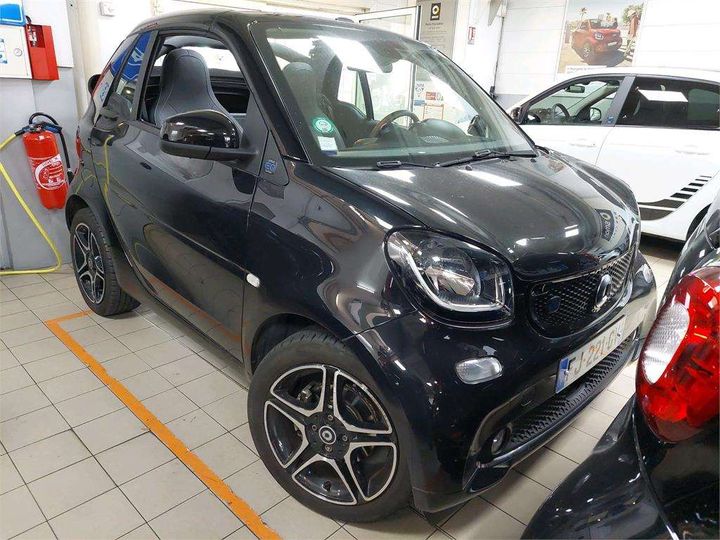 Photo 31 VIN: WME4534911K395633 - SMART FORTWO CABRIOLET 