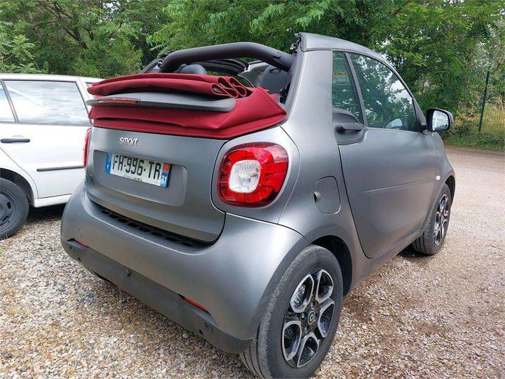 Photo 31 VIN: WME4534911K400455 - SMART FORTWO CABRIOLET 