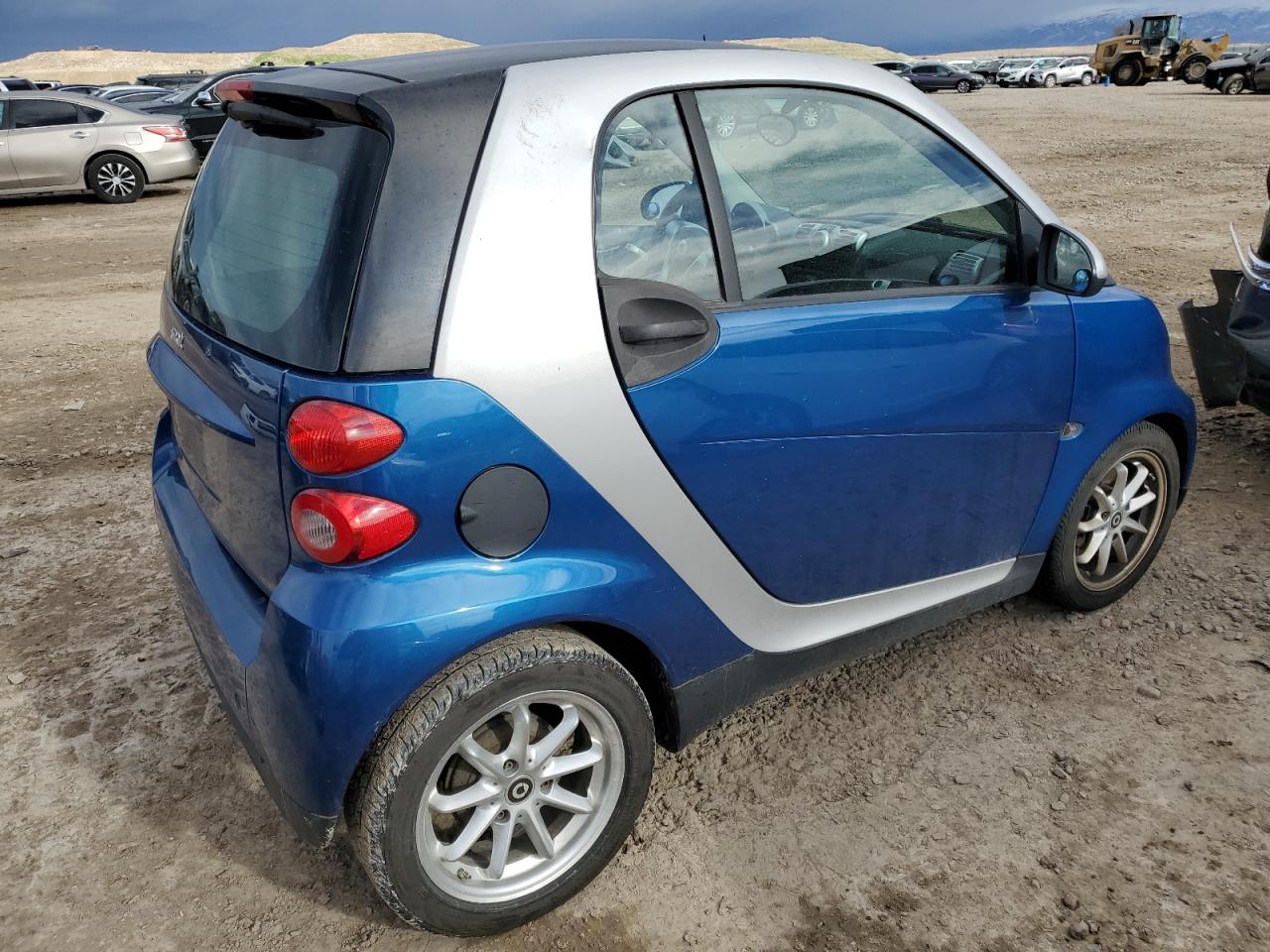 Photo 2 VIN: WMEEJ31X08K097038 - SMART FORTWO 