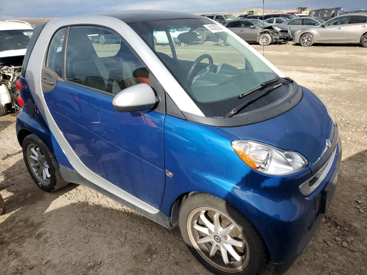 Photo 3 VIN: WMEEJ31X08K097038 - SMART FORTWO 