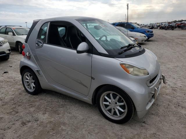 Photo 3 VIN: WMEEJ31X08K132886 - SMART FORTWO 