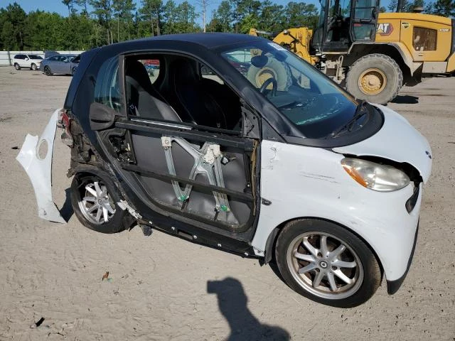 Photo 3 VIN: WMEEJ31X08K147159 - SMART FORTWO PUR 