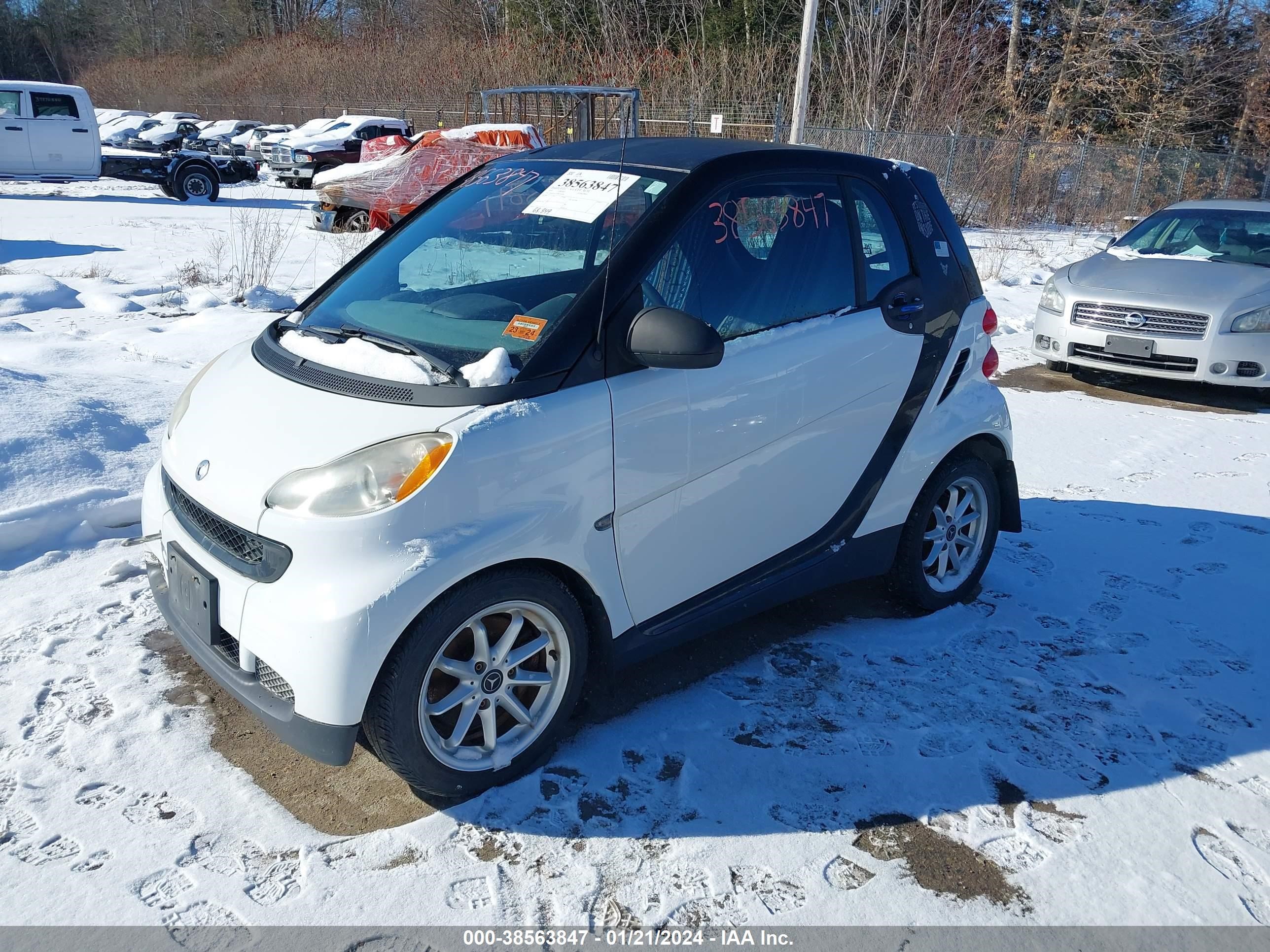 Photo 1 VIN: WMEEJ31X09K213839 - SMART FORTWO 