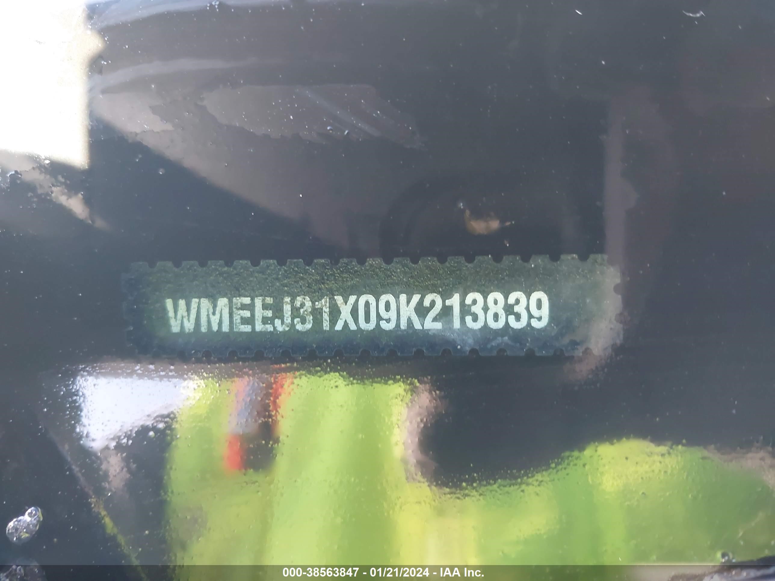 Photo 8 VIN: WMEEJ31X09K213839 - SMART FORTWO 