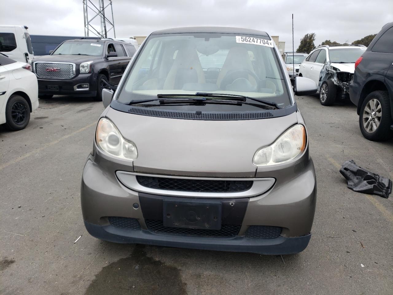 Photo 4 VIN: WMEEJ31X09K216191 - SMART FORTWO 