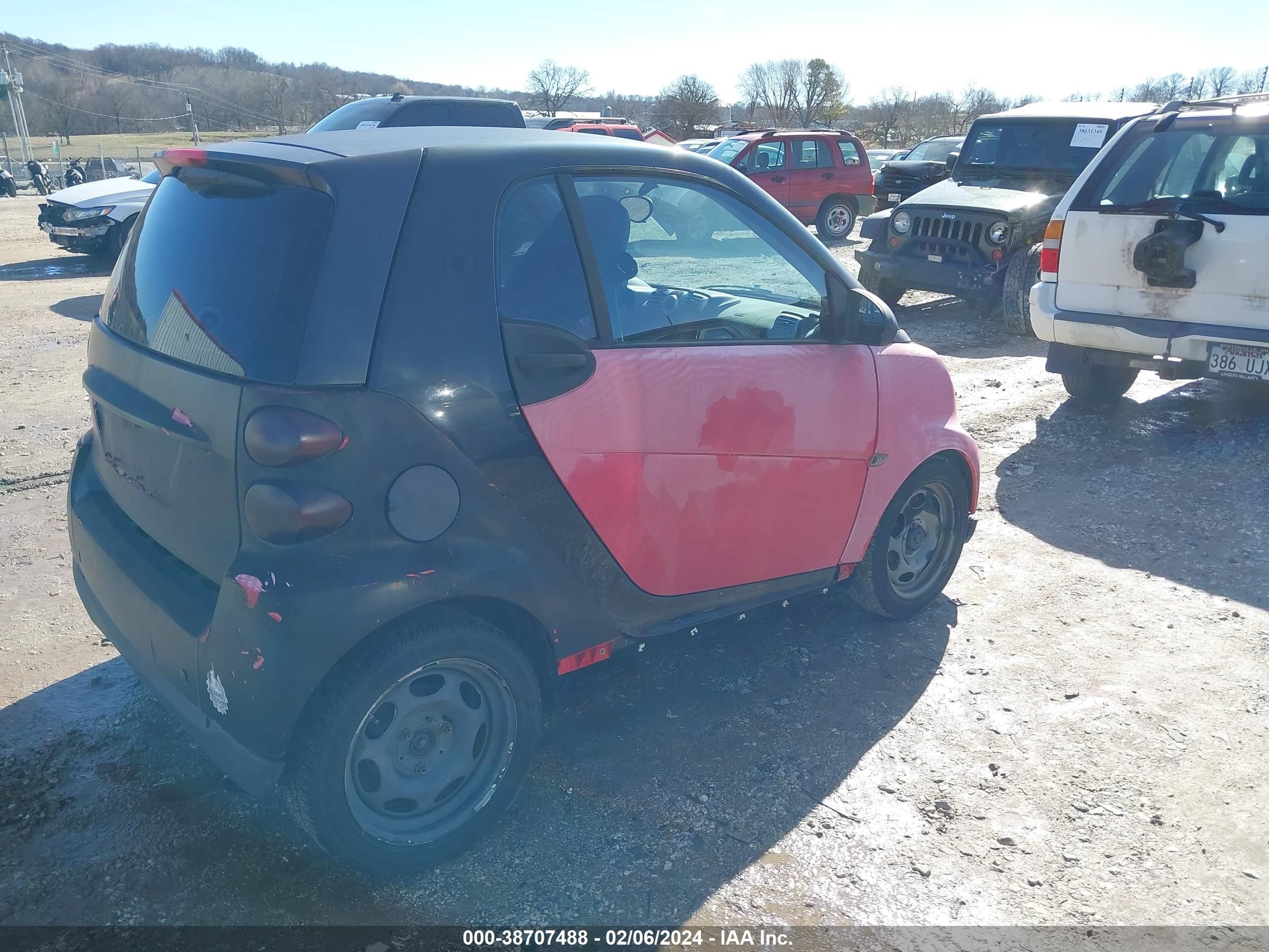 Photo 3 VIN: WMEEJ31X09K286645 - SMART FORTWO 