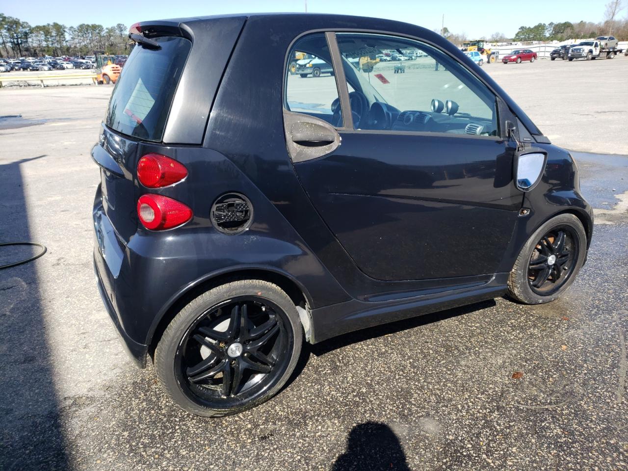 Photo 2 VIN: WMEEJ31X09K292512 - SMART FORTWO PUR 