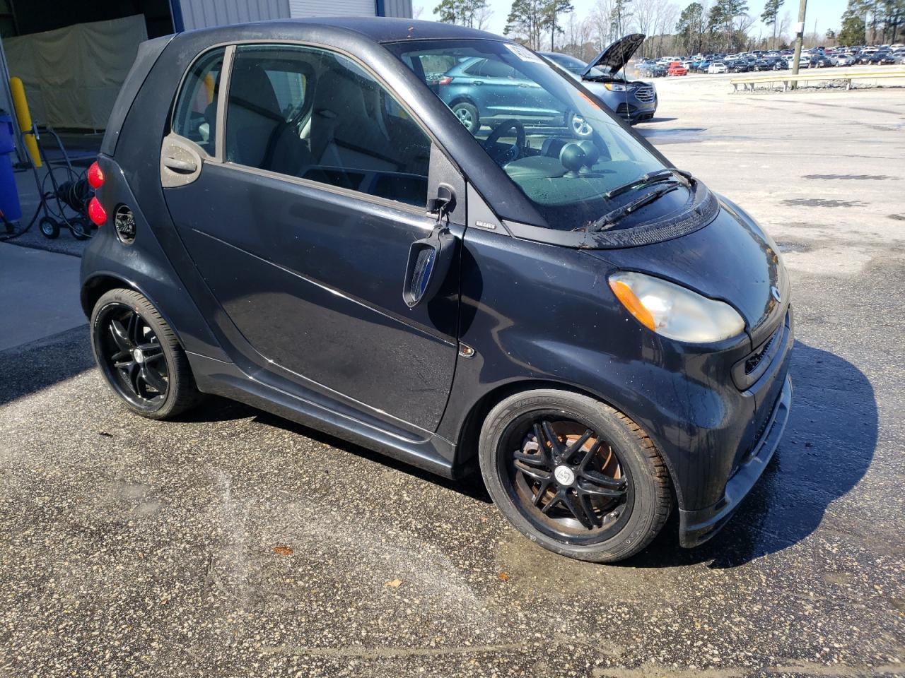 Photo 3 VIN: WMEEJ31X09K292512 - SMART FORTWO PUR 