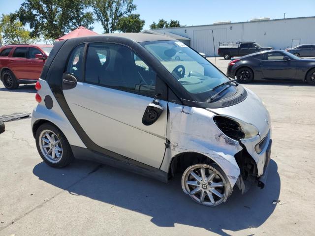 Photo 3 VIN: WMEEJ31X18K179442 - SMART FORTWO 