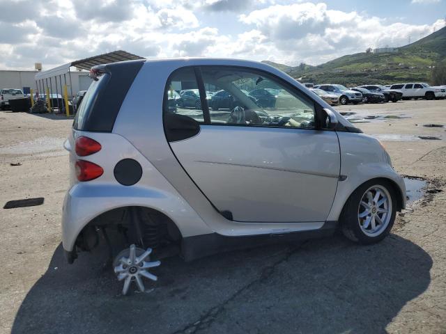 Photo 2 VIN: WMEEJ31X18K183118 - SMART FORTWO 