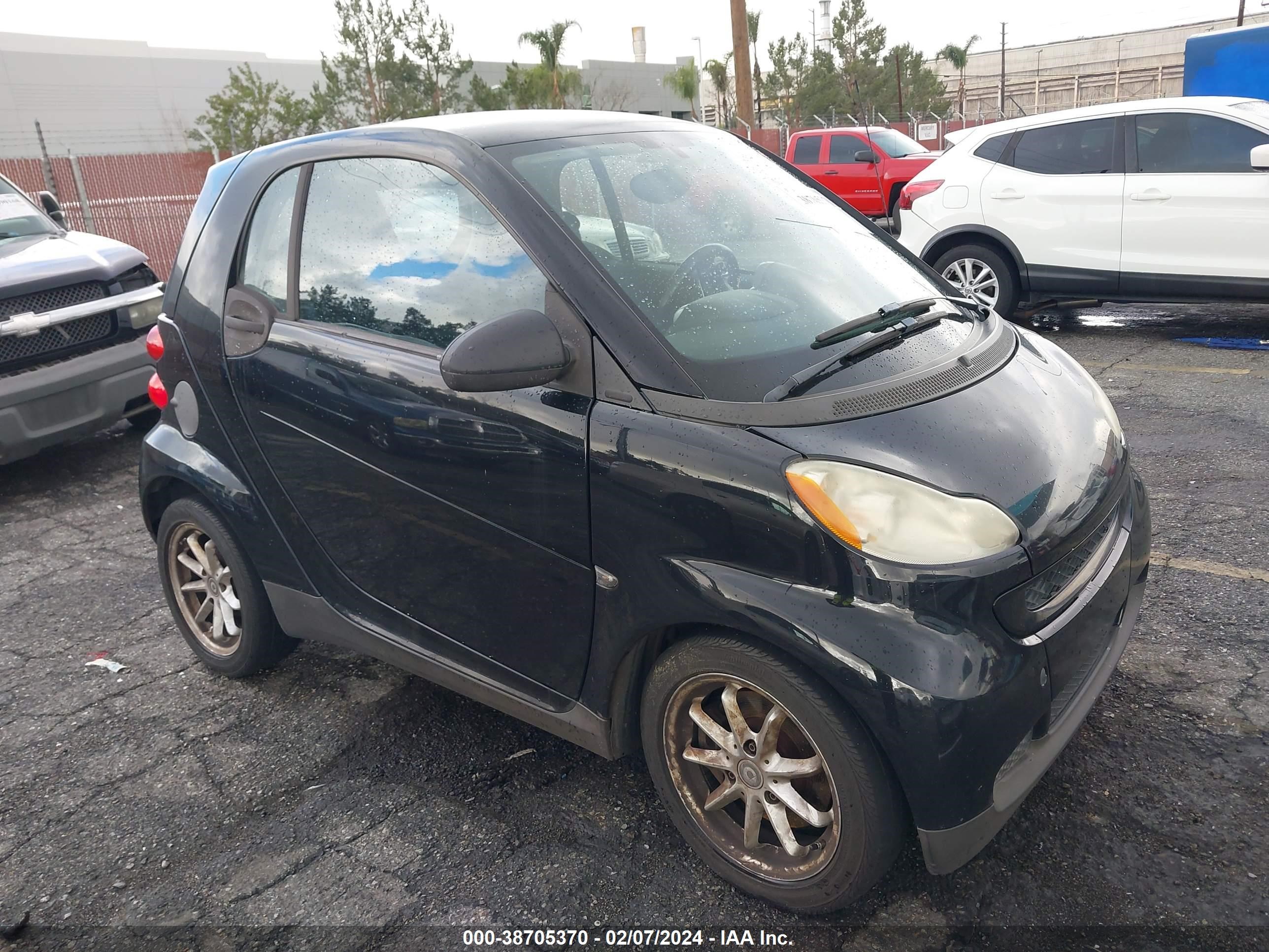 Photo 0 VIN: WMEEJ31X39K228335 - SMART FORTWO 