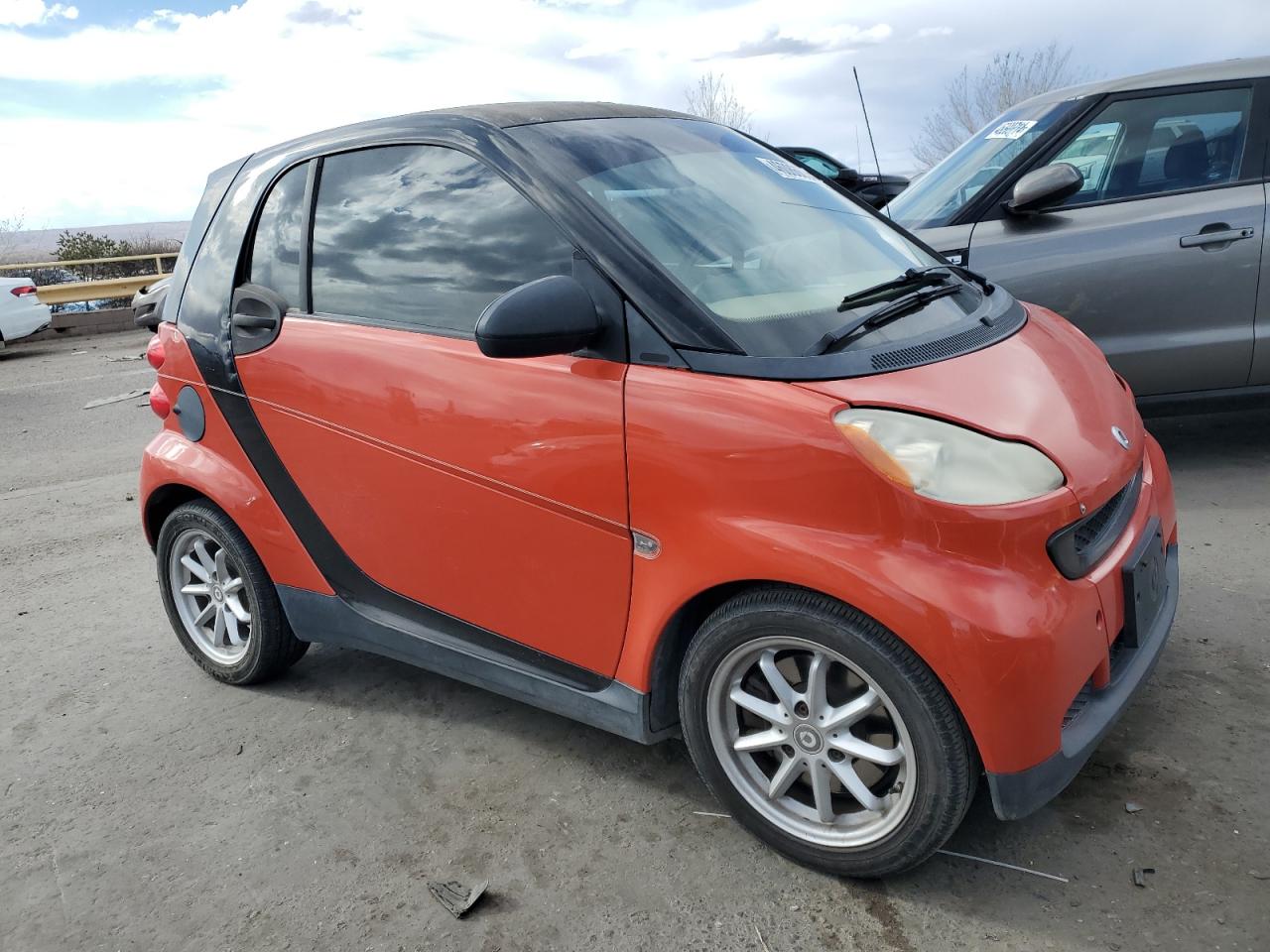 Photo 3 VIN: WMEEJ31X48K101110 - SMART FORTWO 