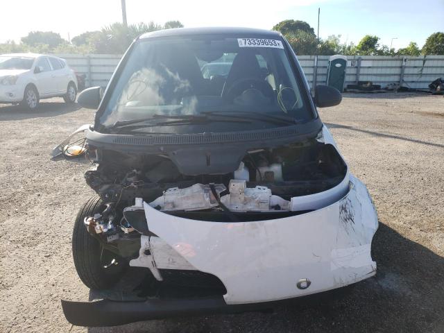 Photo 4 VIN: WMEEJ31X48K124323 - SMART FORTWO PUR 